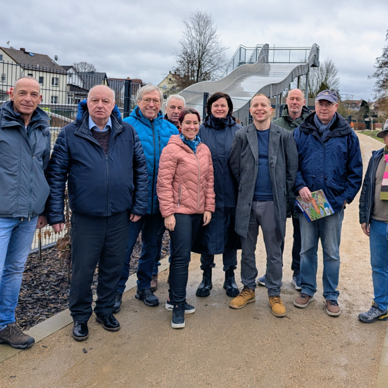 FWG Kreisverband und FW Laubach besuchen Busecker Schwimmbad